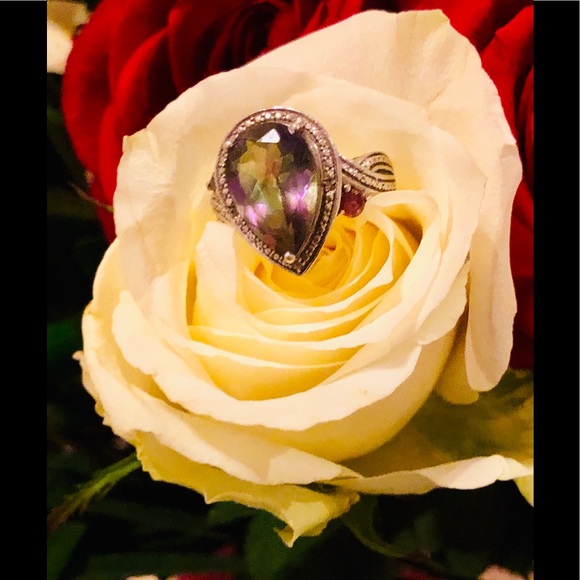 🌈RING 🌈 - Picture 2 of 7